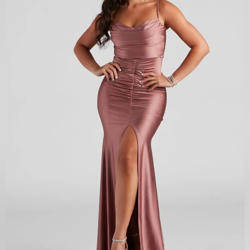 Hazel-Anne Formal Ruched Mermaid Dress SMALL